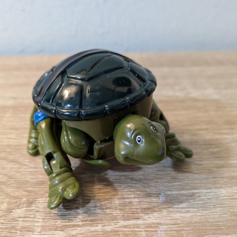 Vintage 1992 TMNT Mutatin Leonardo Action Figure‎ Playmates Toys Transforming - Picture 7 of 8